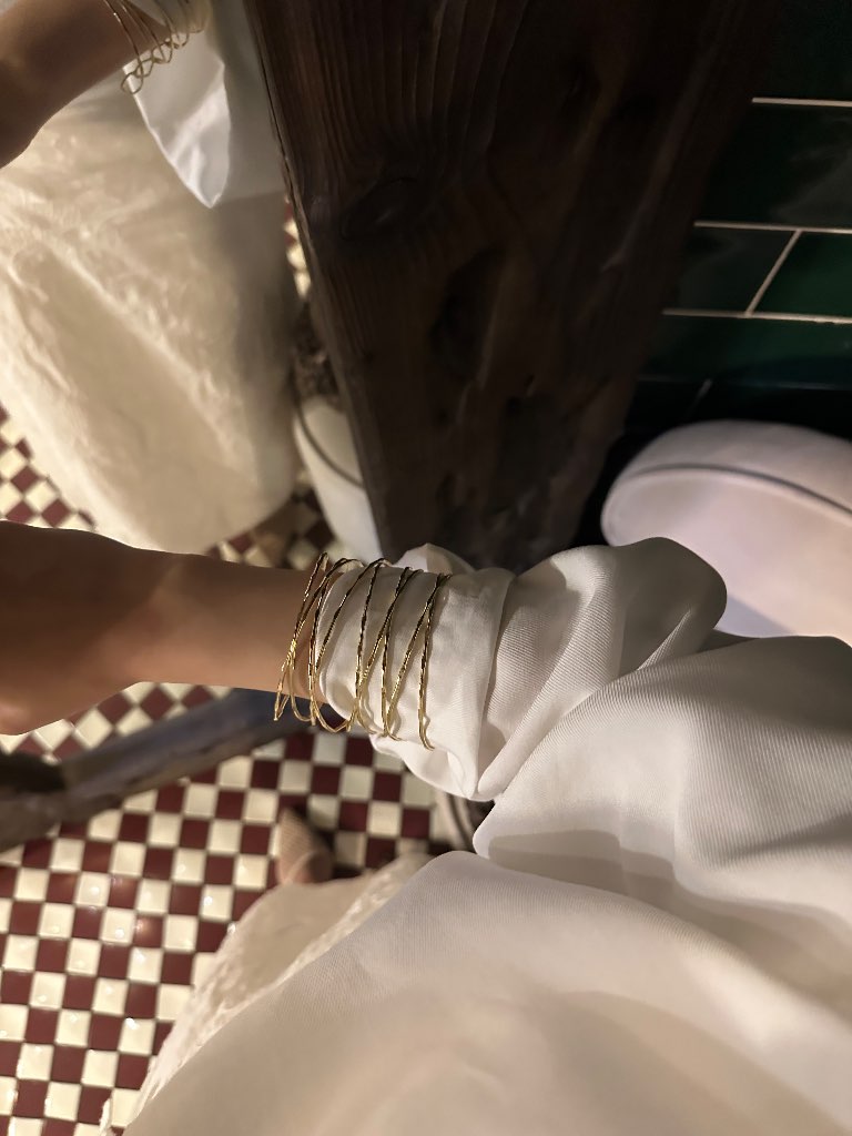İnce Burgu Gold kelepçe
